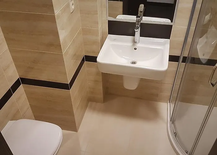 ホームステイ Pentagos ポズナン